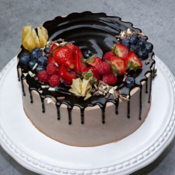 tort duo mousse scaled - Bucate pe Roate