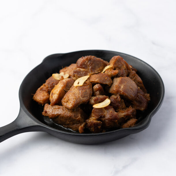 Tavă cu Pomana Porcului 0.6 Kg - Crăciun