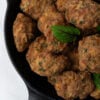 Tavă cu chifteluțe uscate de porc 0.6 kg - Crăciun