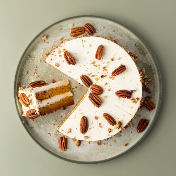 Tort Carrot Cake 1300g - Paște 2026