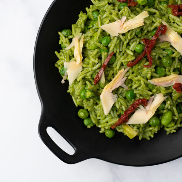 Orez cu busuioc proaspăt, sparanghel, anghinare, mazăre și edamame 0.6 kg- Crăciun