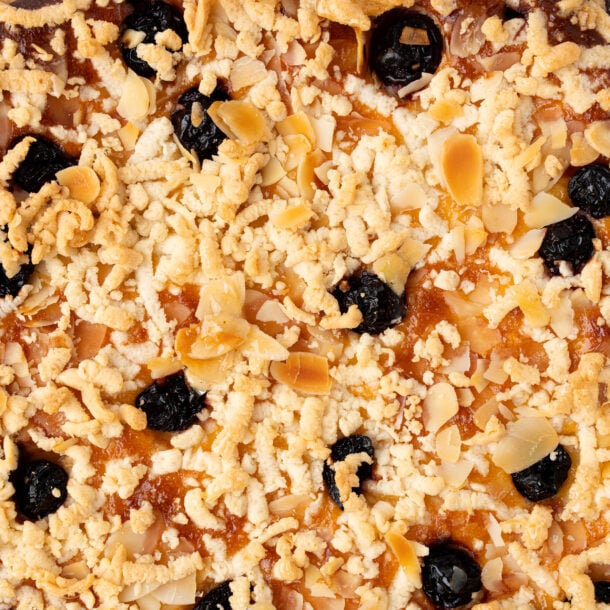 Tartă cu vișine 1.5kg - Crăciun