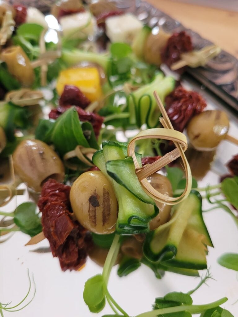 Meniuri de catering adaptate preferințelor și restricțiilor alimentare ale oaspeților 3 - Bucate pe Roate Frigaruie vegana - Bucate pe Roate
